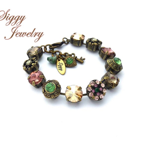 Swarovski® Parisian Garden Victorian Bracelet - Picture 3 of 8